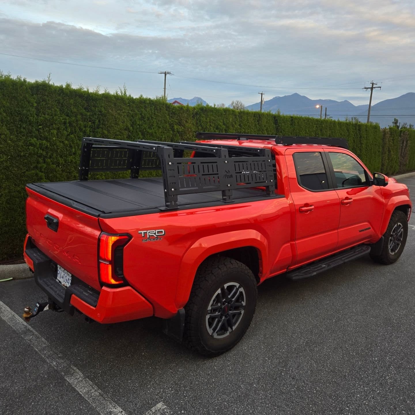 Adjustable Bed Rack