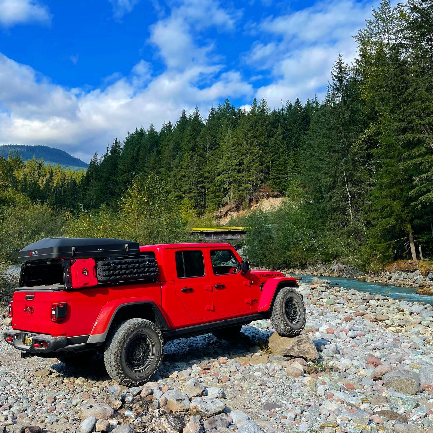 Jeep Gladiator Bed Rack