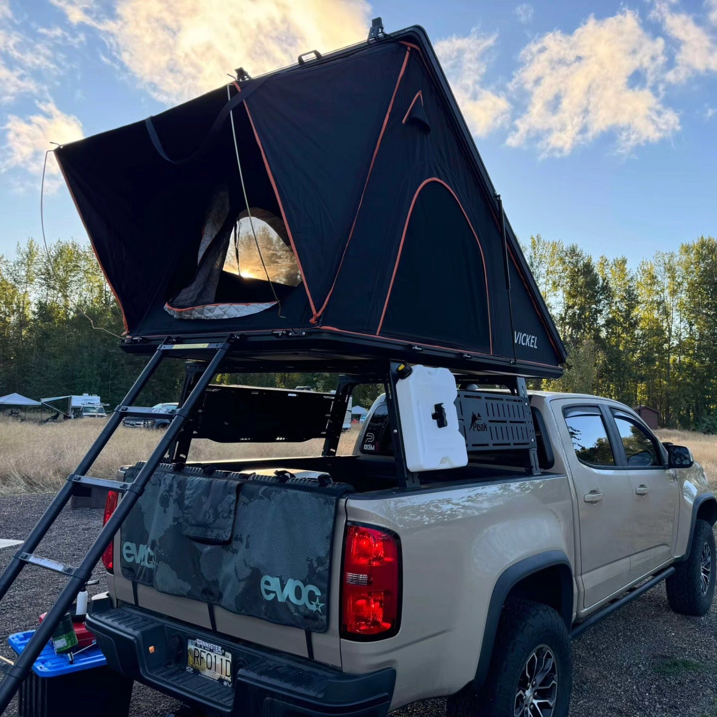 Adjustable Bed Rack
